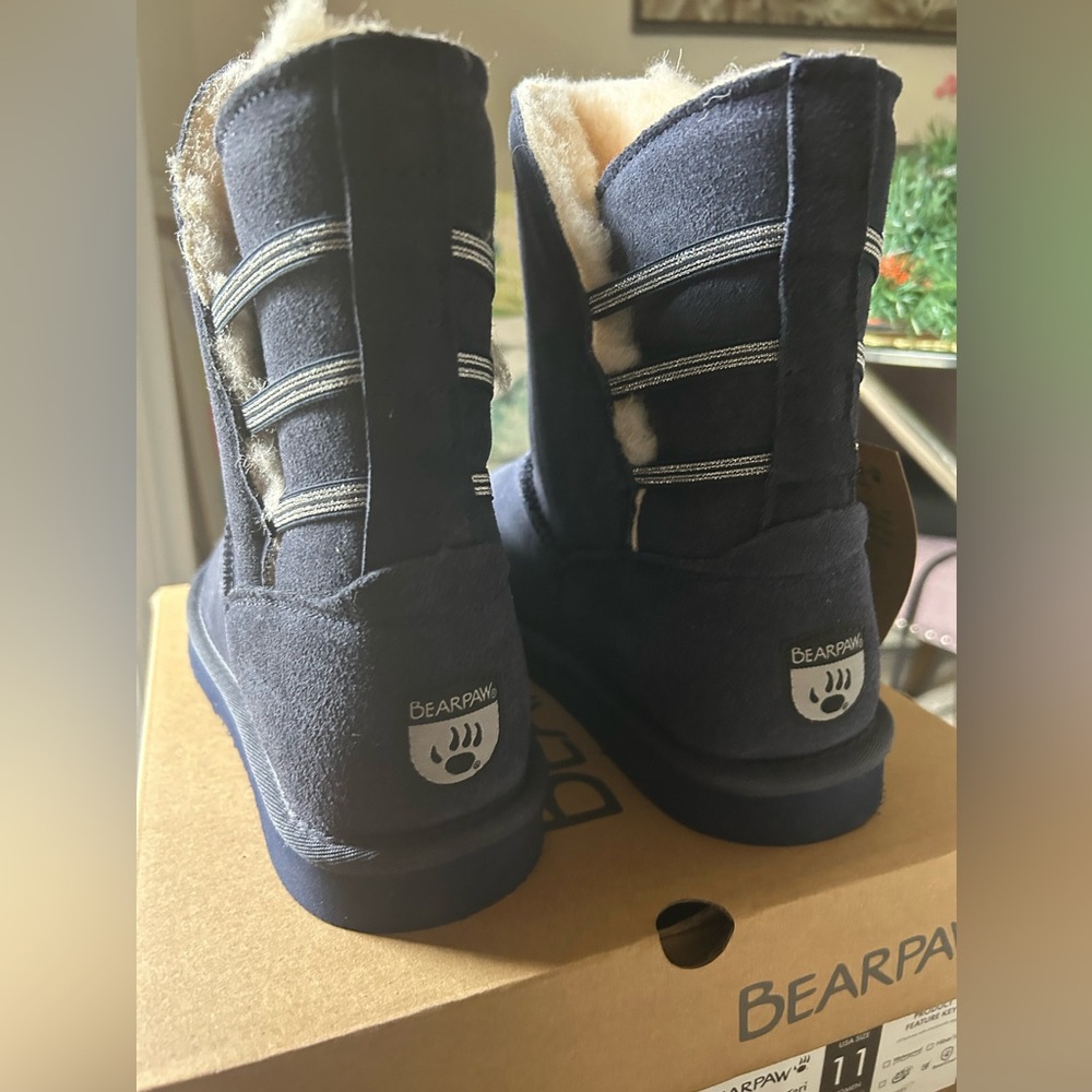 ❄️BEARPAW Navy Boots 🔥🔥